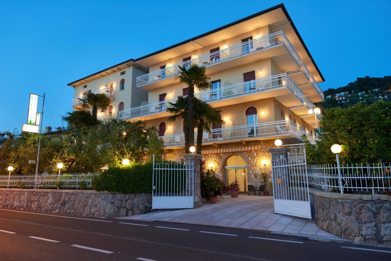 Hotel Benacus Торрі-дель-Бенако Екстер'єр фото